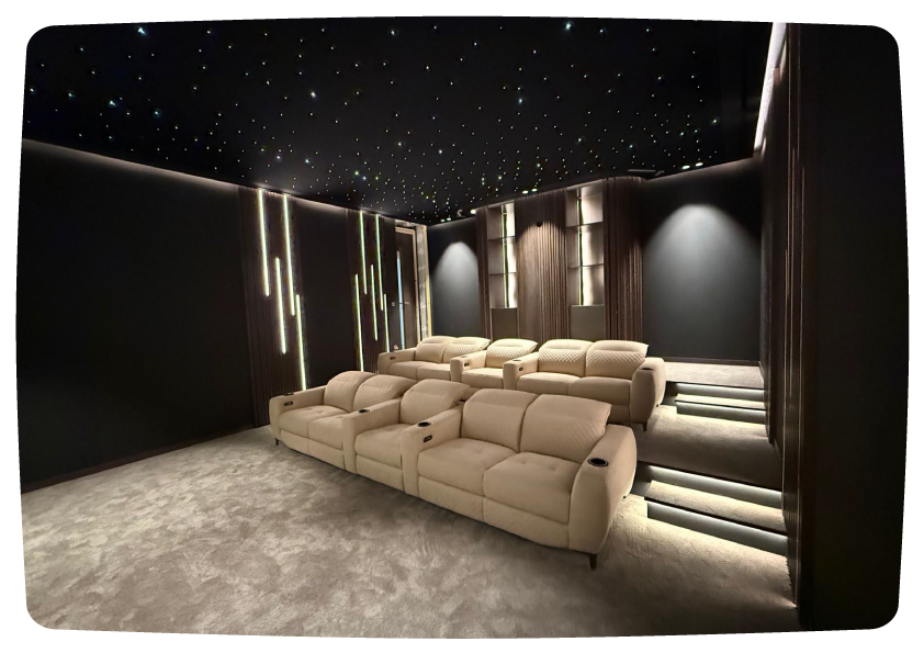 Salle home cinéma Les Éternels à Cannes