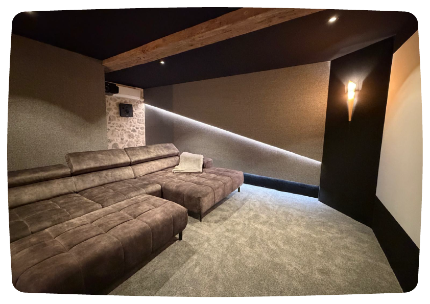 Salle de cinéma privée sur mesure à Mont-de-Marsan